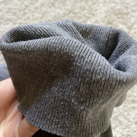 Chicos Women’s Gray Turtleneck Long Sleeve Size 2 Large Rayon Stretch - Picture 10 of 10